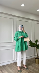 Benetton  - Fırfırlı Gofre Gömlek 