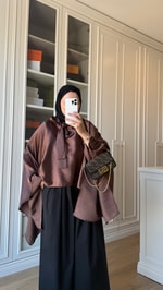 Fularlı Saten Bluz Acı Kahve