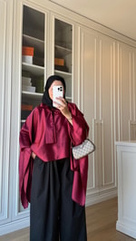 Fularlı Saten Bluz Bordo