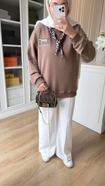 Fularlı Sweatshirt Kahve