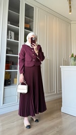Gold Düğmeli Etekli Takım Bordo