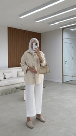 Kely Çiçek Detaylı Ceket Taş