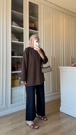 Kolları Yırtmaçlı Sweatshirt Acı Kahve 