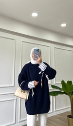 Lacivert Kolları Gömlek Detaylı Kazak
