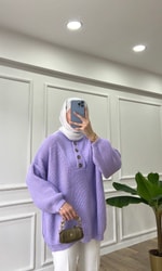 Lila Düğmeli Triko