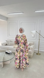 Mona Elbise
