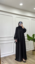 Siyah - Kemerli Saten Elbise 