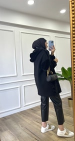 Siyah Kürklü Hırka / Ceket 