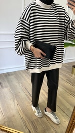 Siyah - Oversize Çizgili Sweatshirt 