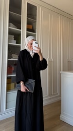 V Yaka Krinkıl Elbise Siyah