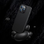 Apple iPhone 14 Plus Kılıf Karbon Fiber M-safe Şarj Özellikli Benks Hybrid ArmorPro 1500D Kevlar Kapak