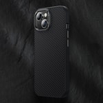 Apple iPhone 15 Plus Kılıf Karbon Fiber M-safe Şarj Özellikli Benks Hybrid ArmorPro 600D Kevlar Kapak