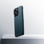 Apple iPhone 15 Pro Kılıf M-safe Şarj Özellikli 1500D Aramid Fiber Pitaka Ultra-Slim Classic Serisi Black-Blue Twill Kapak