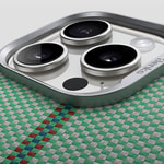 Apple iPhone 15 Pro Max Kılıf M-safe Şarj Özellikli Karbon Fiber Tasarımlı Benks Passion Green ArmorAir Kevlar Kapak