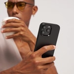 Apple iPhone 16 Pro Kılıf M-safe Şarj Özellikli Aramid Fiber Pitaka Military-Grade Classic Serisi Black-Grey Twill Kapak