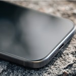 Apple iPhone 16 Pro Max Benks OmniWarrior Eye-Friendly Cam Ekran Koruyucu + Kolay Uygulama Aparatlı