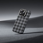 Apple iPhone 16 Pro Max Kılıf M-safe Şarj Özellikli Ekose Tasarımlı Benks ArmorVichy Kevlar Kapak