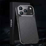 Apple iPhone 17 Pro Kılıf Karbon Fiber Görünümlü Wlons Marin Kapak