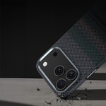 Apple iPhone 17 Pro Max Kılıf M-safe Şarj Özellikli Karbon Fiber Tasarımlı Benks Aurora ArmorPro Kevlar Kapak