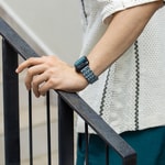 Apple Watch Serisi Uyumlu Aramid Fiber ve Karbon Fiber Pitaka Dreamland ChromaCarbon Serisi Mosaic Universal Kordon