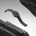 Galaxy Watch 4 Classic 42mm Karbon Fiber Pitaka Modern Serisi Black-Grey Twill Kordon