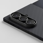 Galaxy Z Flip 7 Kılıf M-safe Şarj Özellikli 600D Aramid Fiber Pitaka Ultra-Slim Classic Serisi Black-Grey Twill Kapak