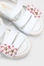 Çiçekli Cırtlı Rahat Beyaz Çocuk Sandalet 2455 Çocuk Sandalet Beınsteps Beinsteps 2455 Bebe 22Y