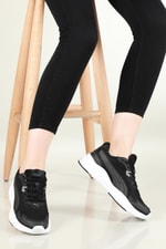 Günlük Koşu Yürüyüş Siyah Beyaz Unisex Spor Ayakkabı 382958-02 Unisex Günlük Spor Ayakkabı Puma PUMA 382958-01 RUNNER UNİSEX