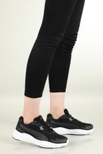 Günlük Koşu Yürüyüş Siyah Beyaz Unisex Spor Ayakkabı 382958-02 Unisex Günlük Spor Ayakkabı Puma PUMA 382958-01 RUNNER UNİSEX