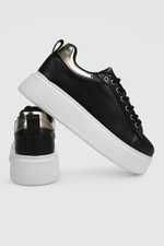 Nefes Alır Kalın Taban Bağcıklı Siyah Beyaz Kadın Spor Ayakkabı Ş-6 Kadın Sneaker Beınsteps BEINSTEPS Ş-6 Kadın 24Y
