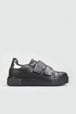 Rahat Cırtlı Kaymaz Taban Siyah Platin Kadın Spor Ayakkabı LOWCAROLİNE Kadın Sneaker Beınsteps Beinsteps Low Caroline 22K