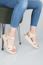 Rahat Taban Düz Bej Kadın Sandalet S-22205 Kadın Düz Sandalet Carla Bella Carla Bella S-22205 22Y