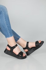 Rahat Taban Düz Siyah Kadın Sandalet S-22205 Kadın Düz Sandalet Carla Bella Carla Bella S-22205 22Y