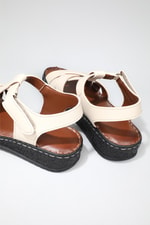 Rahat Taban Günlük Krem Kadın Sandalet MM-E011 Kadın Düz Sandalet Cıtyzen Cityzen MM-E011 Sandalet 22Y