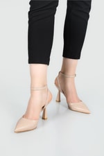 Sivri Burun 7 Cm Kadeh Topuklu Stiletto Nut Kadın Ayakkabı Ç-002 Kadın Stiletto Carla Bella My Bella Ç-002 22Y