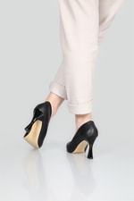 Sivri Burun 9 Cm Kadeh Topuklu Stiletto Siyah Kadın Ayakkabı N-2800 Kadın Stiletto Carla Bella CARLA BELLA N-2800 Stiletto