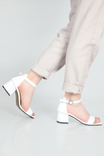 Tek Bant Günlük 5 cm Topuklu Beyaz Kadın Ayakkabı SR-T05 Kadın Alçak Topuklu Carla Bella CARLA BELLA SR-T05 21K
