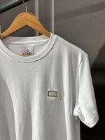 BMN METAL LOGOLU BEYAZ ERKEK T SHIRT