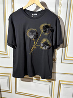 ÇİÇEK FİGÜRLİ KREM KADIN T SHIRT