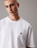 CLVN GÖĞSÜ KÜÇÜK NAKIŞ LOGO BEYAZ ERKEK TSHIRT