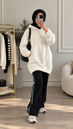 KADIN BEYAZ TAŞ DEYALI KAPÜŞONLU SWEATSHIRT 