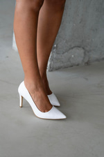 Venüs Model Özel Seri Klasik Stiletto Beyaz