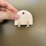 14K Özel Seri Oval Taşlı Şık Küpe 