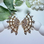 Altı Oklu Gold Taşlı Küpe