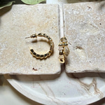 Çelik Taşlı Yılan Küpe (Gold)