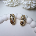 Gold Taşlı Oval Kabuk Desenli Küpe