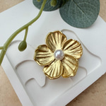 İncili Gold Çiçek Broş