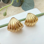 Mat Gold Midye Küpe