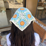 Mavi Çiçek Figür Örgü Bandana 