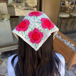 Pembe Çiçek Motif Örgü Bandana